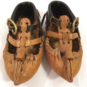 Primitive Bulgarian Handmade Leather Baby Moccs